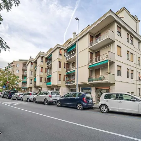 Lägenhet Guesthost - Sturla Comfy Genua